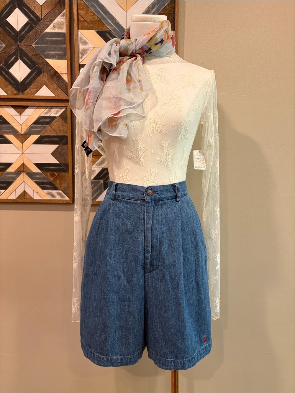 Vintage Ralph Lauren Blue Label 80s / 90s High-Rise Tailored Denim Shorts size 6
